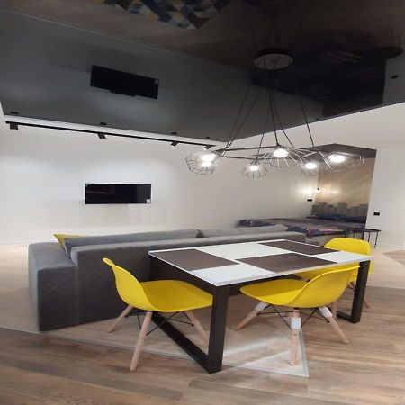New Lux Apartment 2020 哈尔科夫 外观 照片