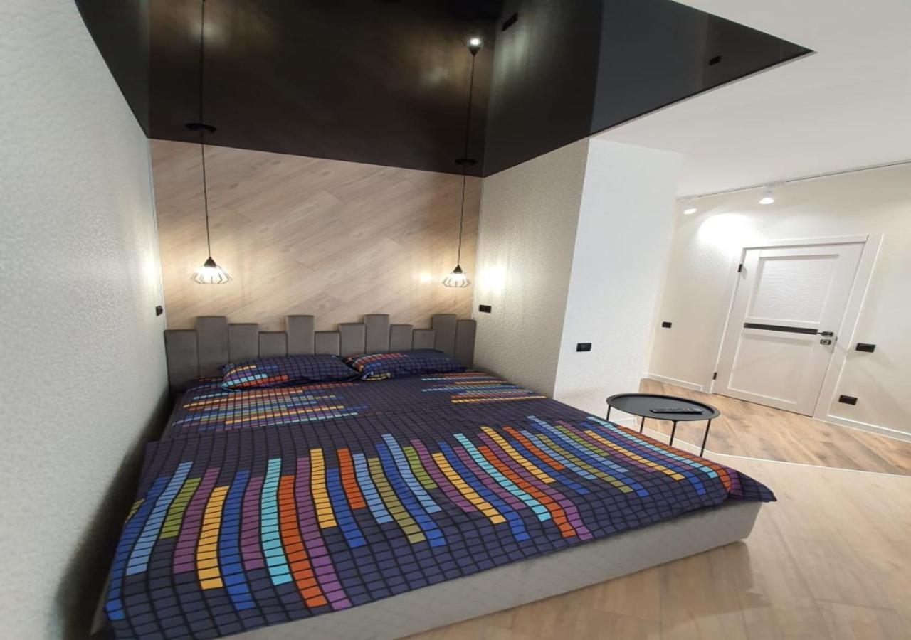 New Lux Apartment 2020 哈尔科夫 外观 照片