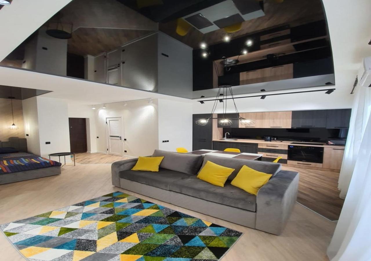 New Lux Apartment 2020 哈尔科夫 外观 照片